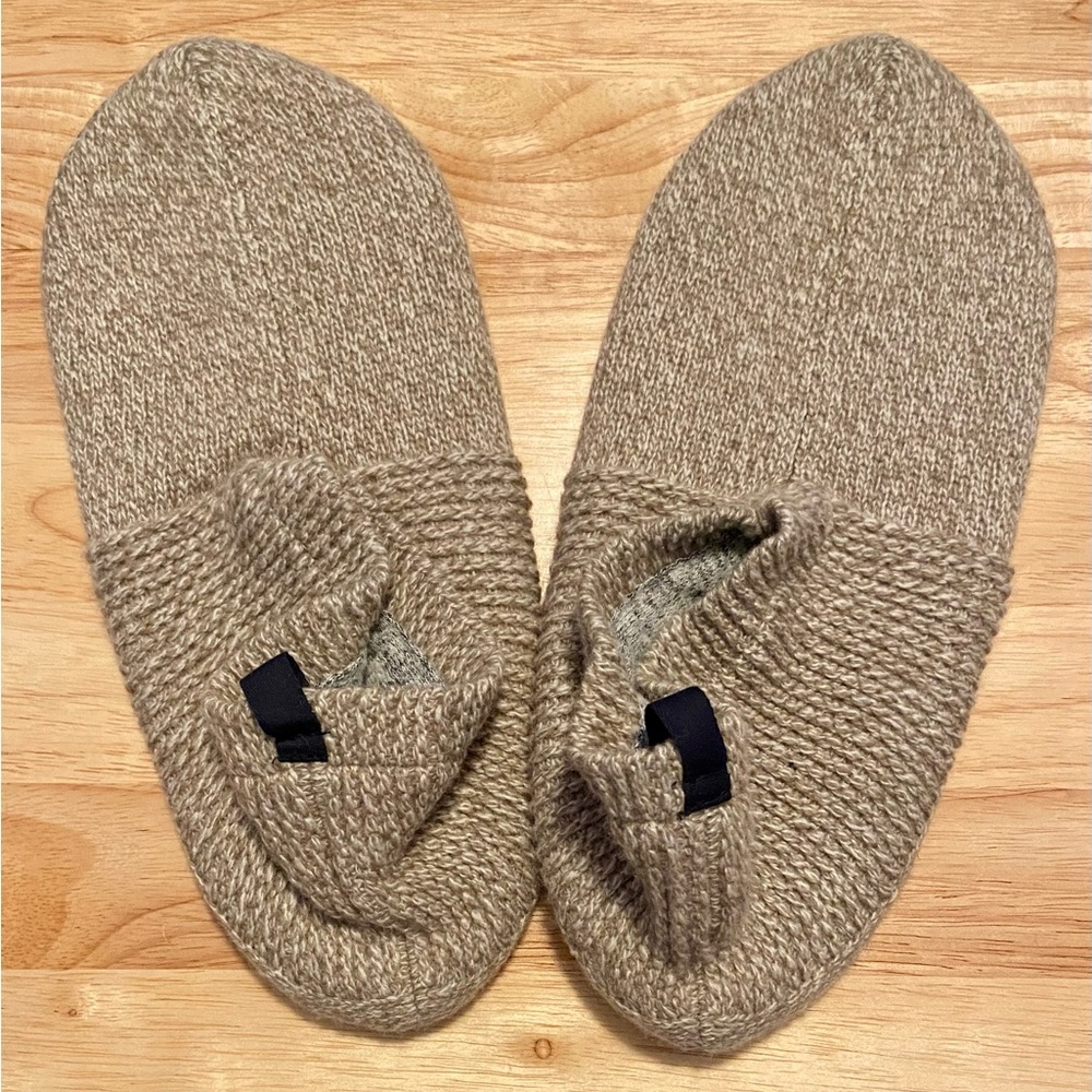 Bombas gripper slippers- size L